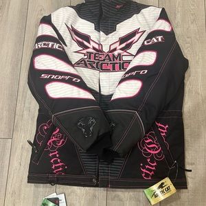 Brand new tags on arctic cat snowmobile coat!